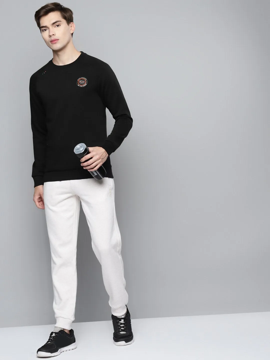 Alcis Men Black Solid Cotton Sweatshirt