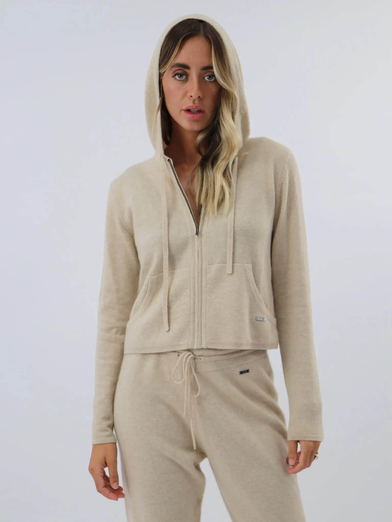 BONDI ZIP-UP HOODIE