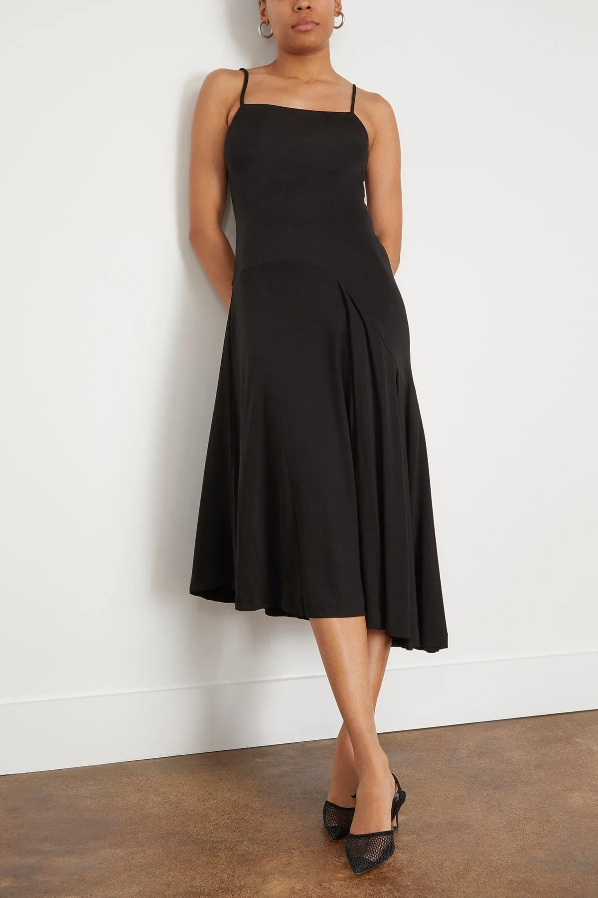 Contour Seam Dress in Black