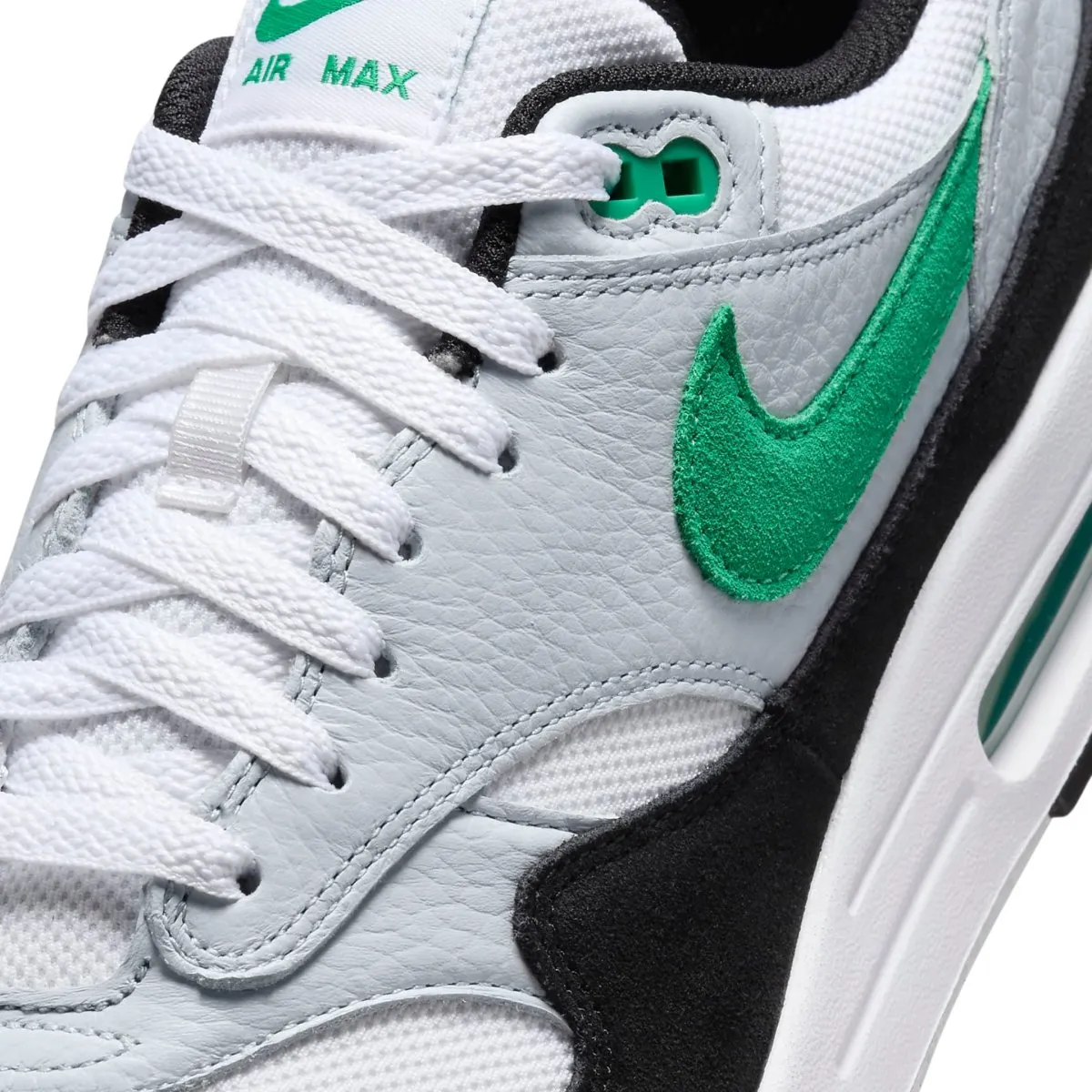 Nike Men's Air Max 1 White/Pure Platinum/Black/Stadium Green