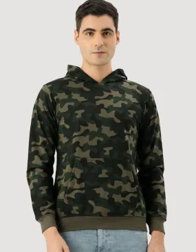 Sleek Jungle Style: Dark Camouflage Pullover